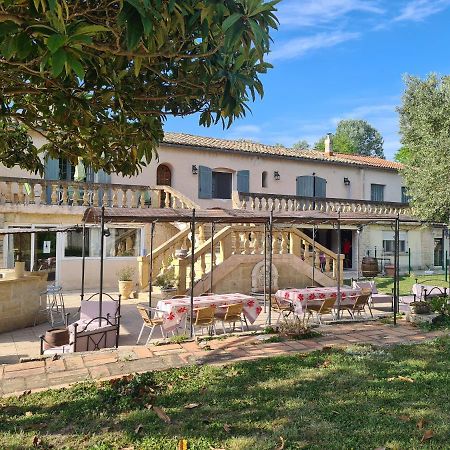 Les Buisses En Provence Piolenc Exterior foto