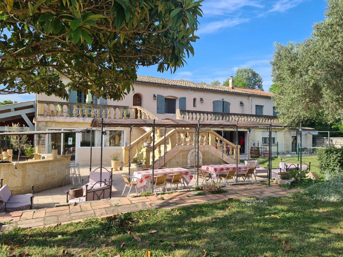 Les Buisses En Provence Piolenc Exterior foto