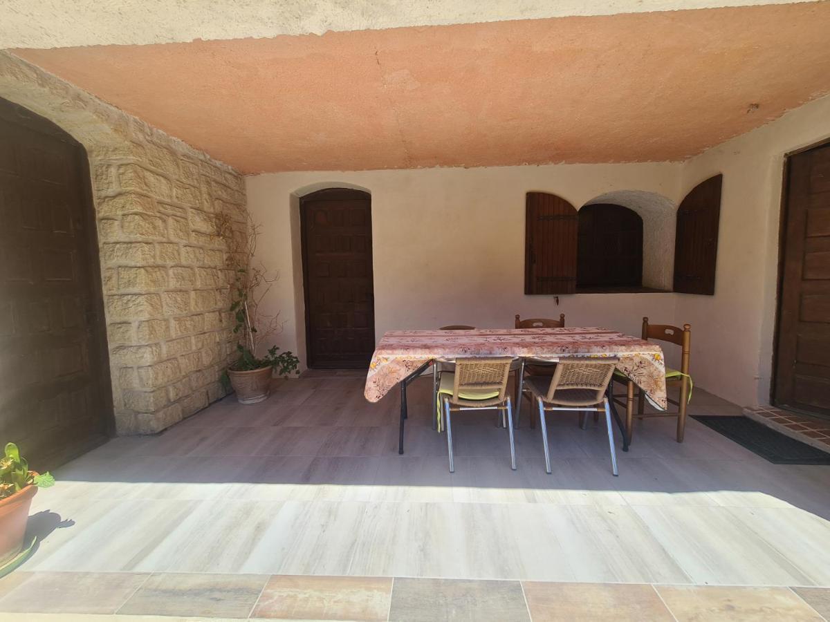 Les Buisses En Provence Piolenc Exterior foto